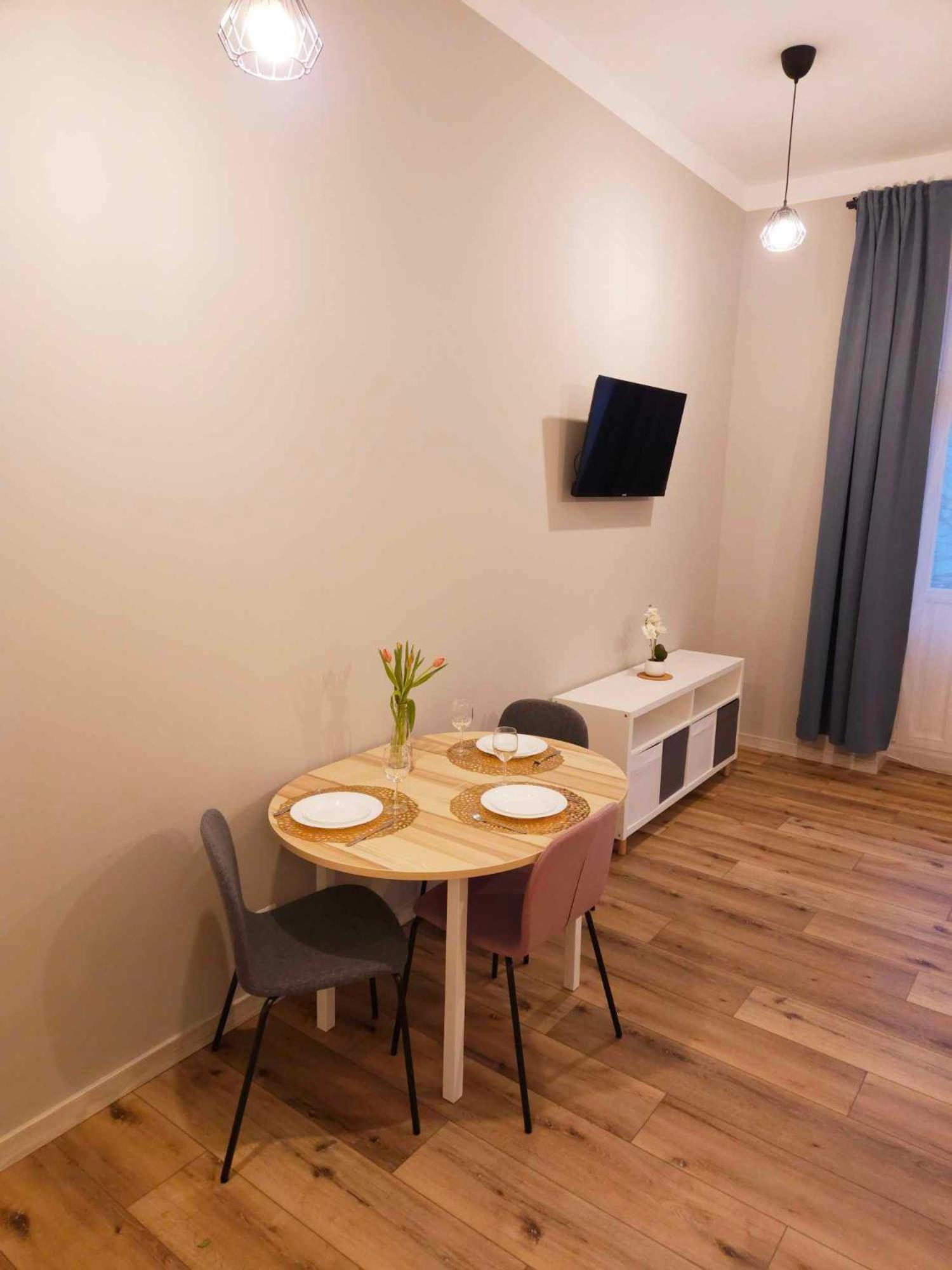 Ferienwohnung Justinrent 3 Legnica Exterior foto
